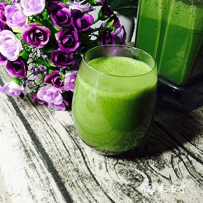 小苏打怎么祛斑，小苏打和白醋掺在一起会祛斑吗（祛斑淡斑养颜果蔬汁）