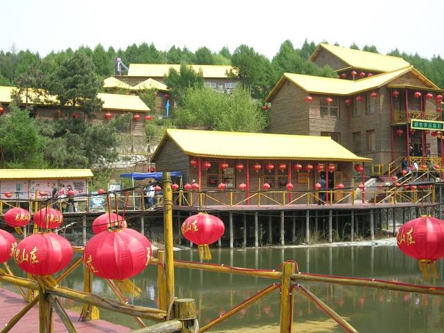 乡村爱情拍摄基地，乡村爱情拍摄地都是一个地方吗（好好的象牙山村变成了这副模样）