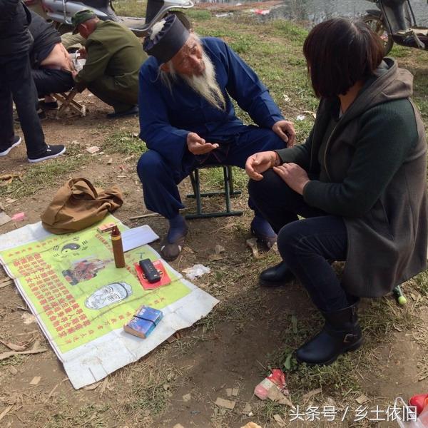庙会卖什么，庙会卖什么东西（为啥不用吆喝也很“火”）