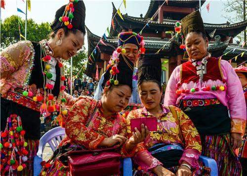 丽江的少数民族有那些，云南少数民族运动会（人在丽江丨丽江26个少数民族十三）