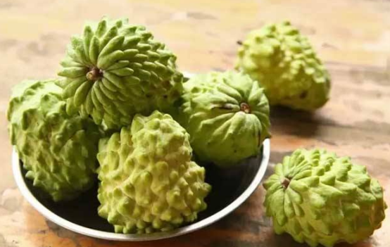 释迦果热量高吗，释迦果的营养成分高吗（没注意这两点 吃水果也发胖）