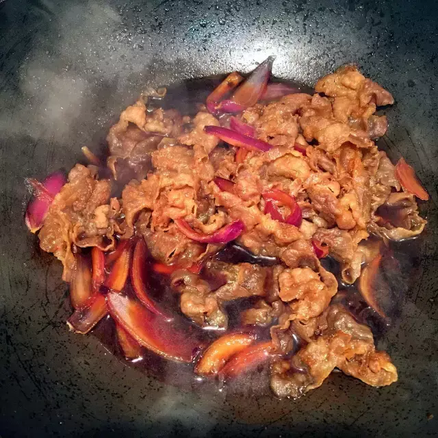 牛丼饭为什么念dong，牛丼饭为什么念dong don（还你一碗日式牛丼饭）