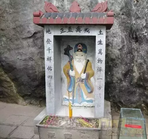 怎样看风水发家发财，想要发财怎样看风水（看看你家祖坟到底有多牛）