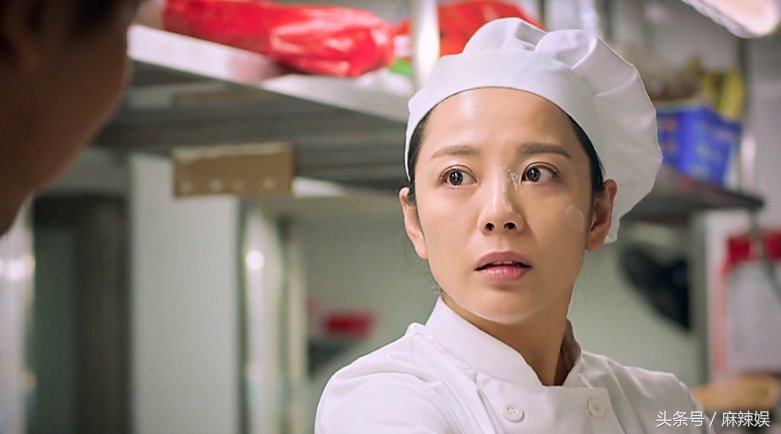 电视剧甄嬛传中敬妃的扮演者是谁，甄嬛敬妃演员（《甄嬛传》敬妃娘娘参加时装周）