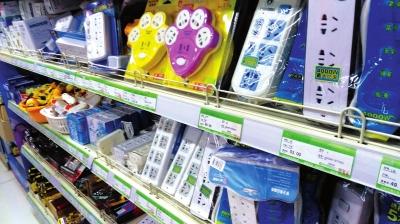 新国标插座优点有哪些，新国标插座孔尺寸图（新标准将于周五正式执行兰州多数商家市民不知情）