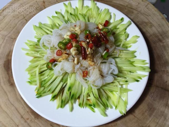 请问魔芋100克热量多少千卡，请问魔芋100克热量多少千卡呢（清新可口边吃边瘦）