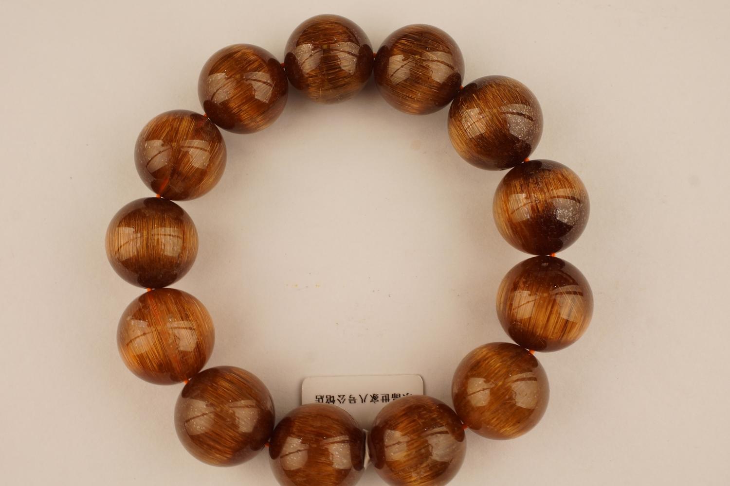 各种颜色水晶的寓意，各种各色水晶的寓意（各种预示好兆头的水晶）