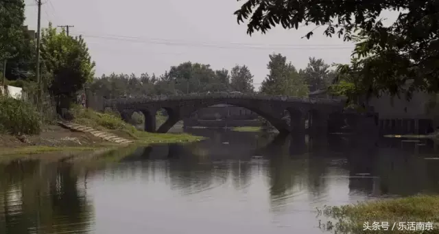 奁怎么读什么意思，奁怎么读 拼音（南京一读就错的20个地名）