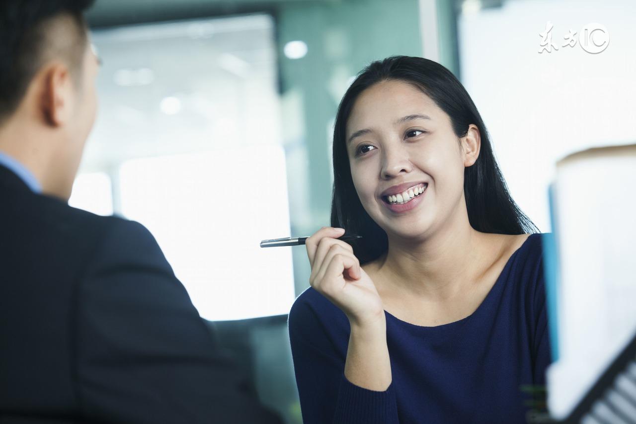 毕业答辩开场白，毕业答辩开场白和结束语怎么说英语（在职研究生论文答辩开场白范例）