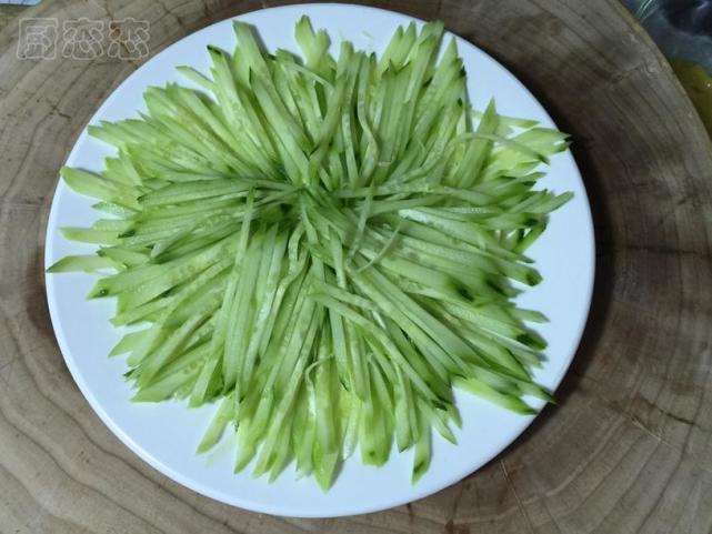 请问魔芋100克热量多少千卡，请问魔芋100克热量多少千卡呢（清新可口边吃边瘦）