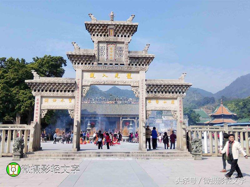 上香的示意图的解释，上香图解和图的解释（肇庆市德庆县龙母神庙上香祈福）