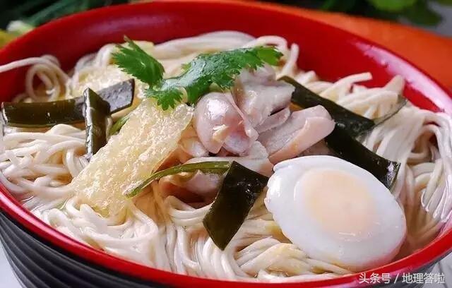 南京美食介绍，南京美食介绍不少于两百字（南京最著名的8种美食）