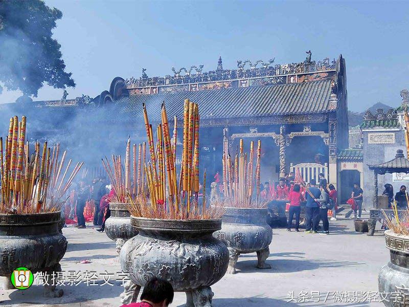 上香的示意图的解释，上香图解和图的解释（肇庆市德庆县龙母神庙上香祈福）