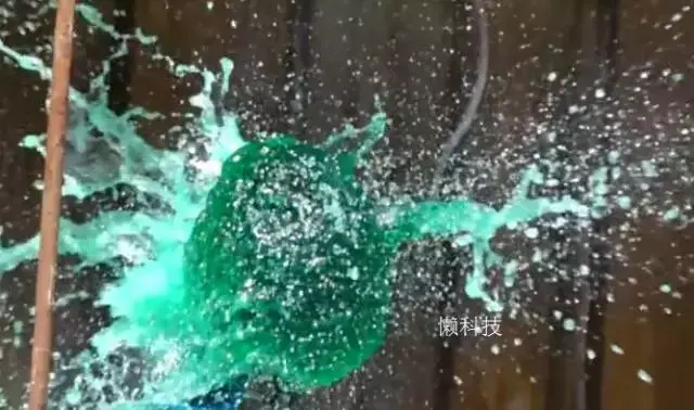 椰子壳怎么打开，如何打开椰子壳（如何用小小口香糖）