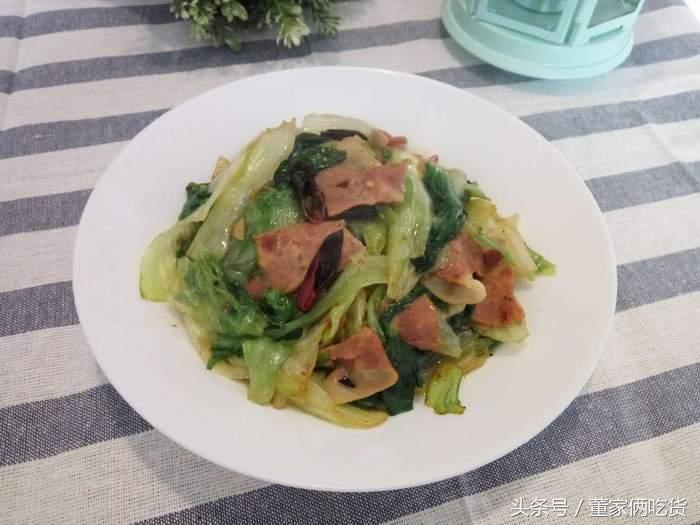 炝炒西生菜的做法，中西结合创意菜