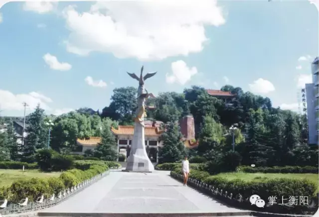 衡阳话骂人顺口溜，衡阳方言骂人（正宗衡阳土话——普通话对照表）