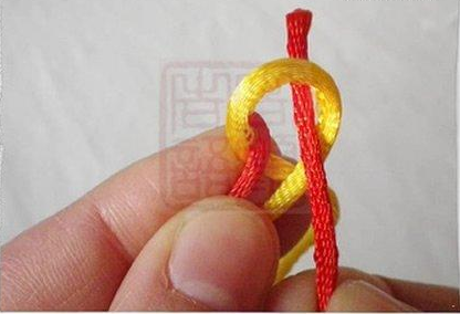 金刚结编法图解最简单，金刚结编法图解（金刚结编手链的步骤简单）