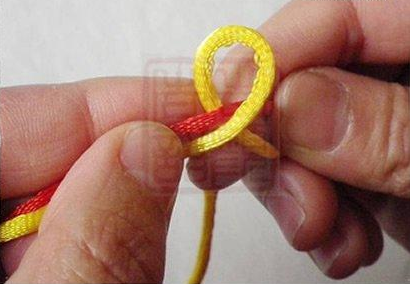 金刚结编法图解最简单，金刚结编法图解（金刚结编手链的步骤简单）