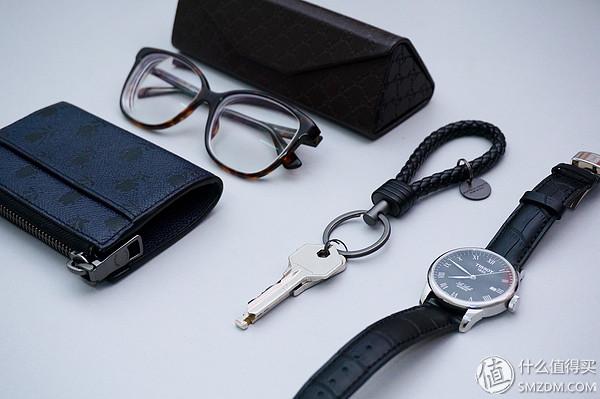 天梭力洛克怎么样，天梭手表什么档次（我的第一块机械表——天梭力洛克开箱及浅谈去划痕经验）