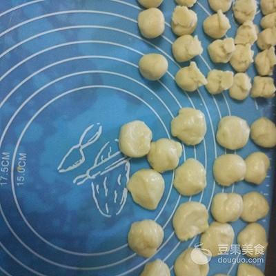 金丝肉松饼的配方，金丝肉松饼的配方是什么（金丝肉松饼的做法）