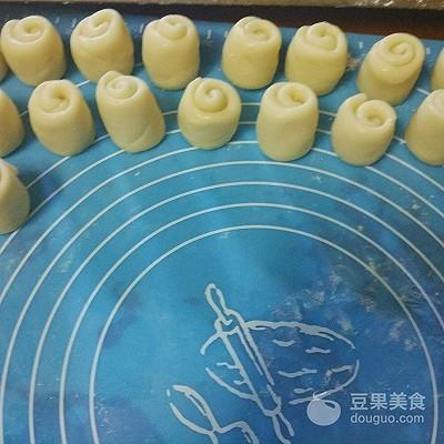 金丝肉松饼的配方，金丝肉松饼的配方是什么（金丝肉松饼的做法）