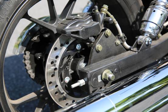 bendr是什么摩托车，bendr300摩托车多少钱（2017款奔达原驰兽390初体验）