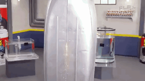 静电胶带是干嘛用的，静电胶带为什么叫做静电胶带（逆天防水胶带代替隔壁老王拯救你）