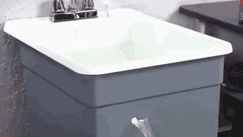 静电胶带是干嘛用的，静电胶带为什么叫做静电胶带（逆天防水胶带代替隔壁老王拯救你）