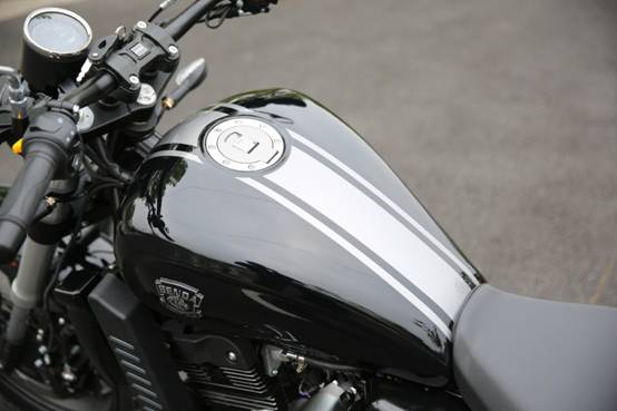 bendr是什么摩托车，bendr300摩托车多少钱（2017款奔达原驰兽390初体验）