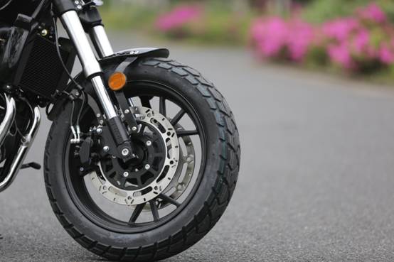 bendr是什么摩托车，bendr300摩托车多少钱（2017款奔达原驰兽390初体验）