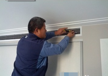 中央空调如何清洗，中央空调清洗步骤是什么（中央空调不用请人）