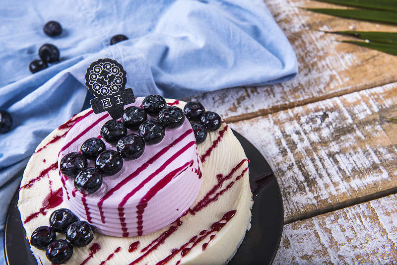 慕斯是什么意思，化妆品慕斯是什么意思（今天终于知道什么是慕斯蛋糕了）