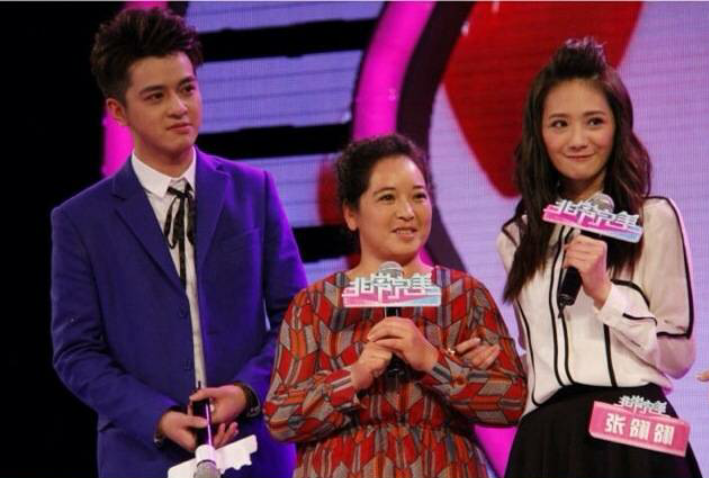 非常完美陆钧彦淼淼，《非常完美》明明是欺骗人的.台上那些男生怎么还那么开心.收了坑（假相亲节目真网红制造机）