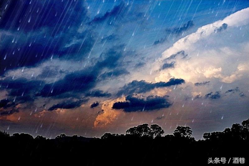 女人梦见下雨什么预兆，女人梦见下雨什么预兆天亮了（难道人也有预知天气的能力）