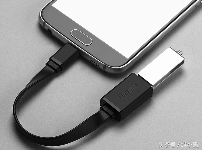 u盘在手机上怎么读取，怎样用手机读取U盘文件（这三种办法是如何让手机读取U盘照片和视频的）