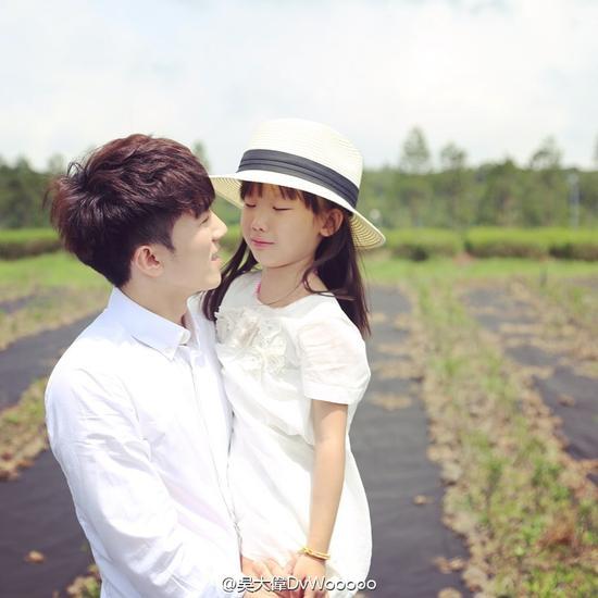 非常完美陆钧彦淼淼，《非常完美》明明是欺骗人的.台上那些男生怎么还那么开心.收了坑（假相亲节目真网红制造机）