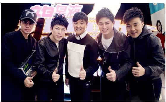 非常完美陆钧彦淼淼，《非常完美》明明是欺骗人的.台上那些男生怎么还那么开心.收了坑（假相亲节目真网红制造机）