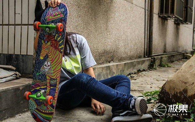 穿运动凉鞋好处，穿凉鞋运动有什么不好处（用上了军靴底的超强凉鞋）