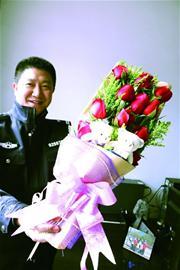 胶州市最年轻中队长多大年龄，警察夫妻：情人节分析案情