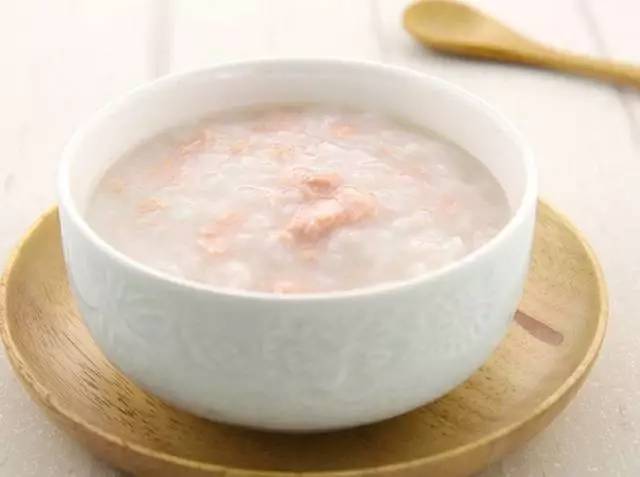 拔牙后吃什么食物最好，拔牙后吃什么（这里有份食谱请你收藏）