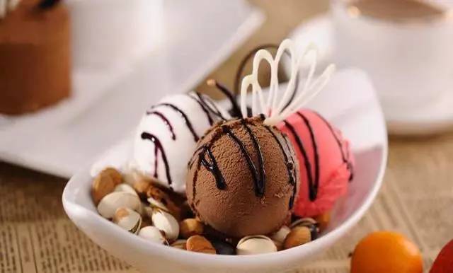 拔牙后吃什么食物最好，拔牙后吃什么（这里有份食谱请你收藏）