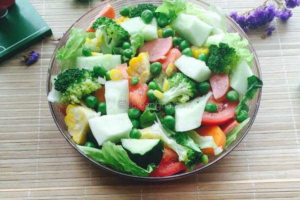 蔬菜沙拉的做法，蔬菜沙拉家常简单做法（收好这份蔬菜沙拉做法大全）