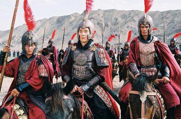 侯爵相当于什么官，万户侯相当现在什么官（一张图读懂大秦帝国的官职排行）