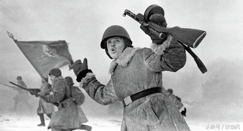 俄罗斯阅兵时喊的乌拉啥意思(俄罗斯人为何阅兵,冲锋都喊乌拉?