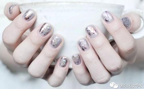 指甲五种形状的教程，简单的指甲图案画法（26款质感美甲图鉴）