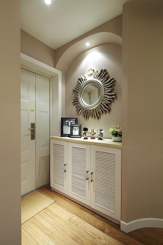 鞋柜怎样除臭，鞋柜怎样除臭最好（媳妇放了把钥匙进去）