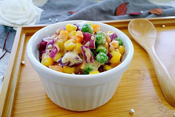 蔬菜沙拉的做法，蔬菜沙拉家常简单做法（收好这份蔬菜沙拉做法大全）
