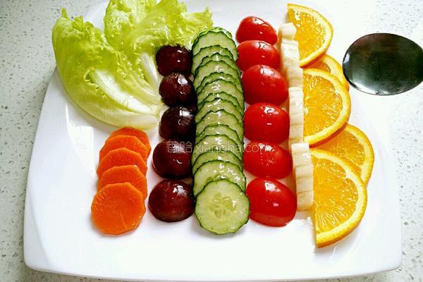 蔬菜沙拉的做法，蔬菜沙拉家常简单做法（收好这份蔬菜沙拉做法大全）