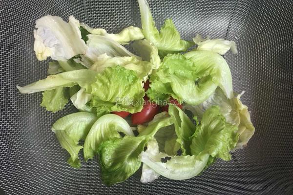 蔬菜沙拉的做法，蔬菜沙拉家常简单做法（收好这份蔬菜沙拉做法大全）