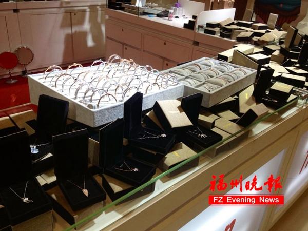 钛合金是黄金吗，钛金是黄金吗（别被“钛金”首饰忽悠了）